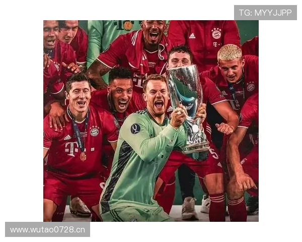 拜仁慕尼黑关键战崩盘,表面强势难掩阵容稳定性承压 拜仁慕尼黑关键战崩盘,表面强势难掩阵容稳定性承压