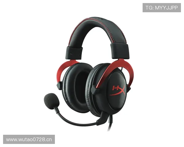 耳机裁判系统如何改变VAR判罚效率与沟通误区解析